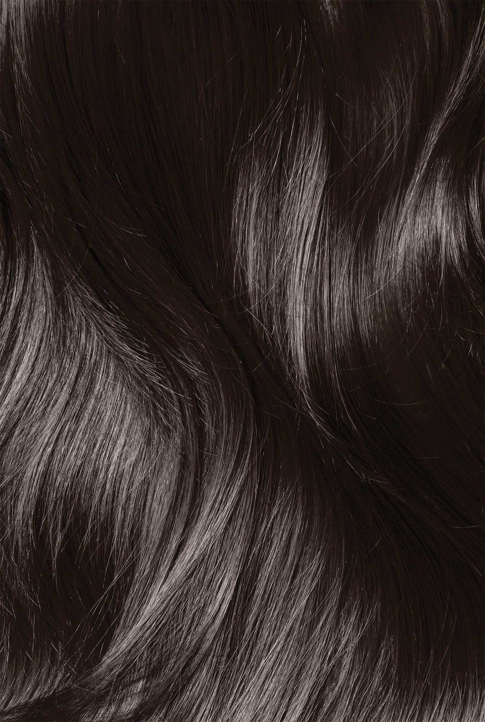 Bild von Schwarz Haare, Model mit Pflanzenhaarfarbe