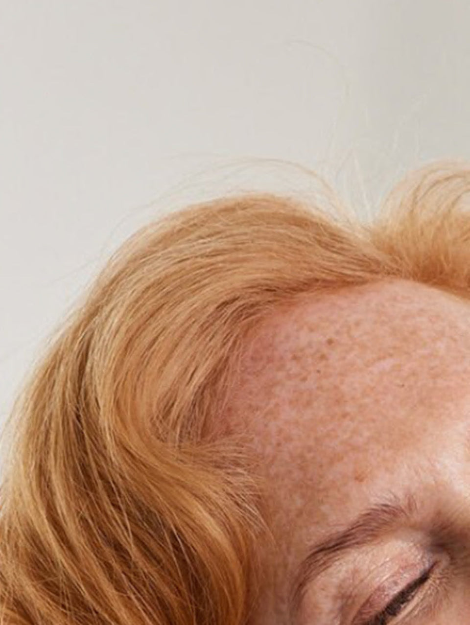 Zdjęcie roślinnej farby do włosów Sonnenblond, widok opakowania z przodu